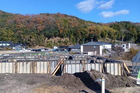 写真：【施工中】伴中央の家１