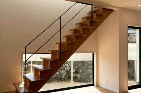 写真：伴中央の家２