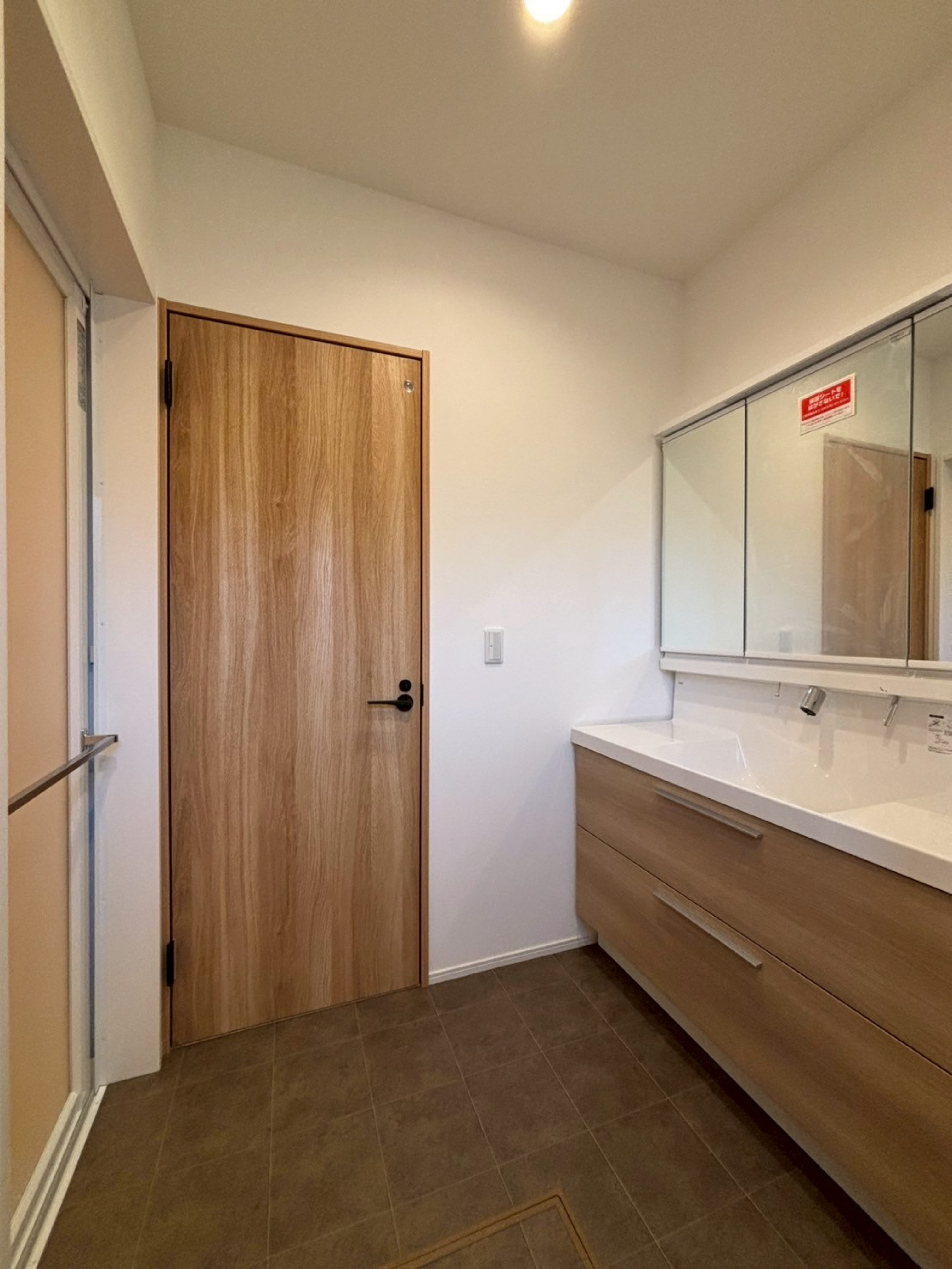 写真：伴中央の家１