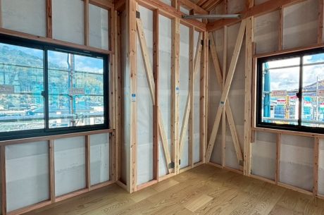 写真：【施工中】伴中央の家１