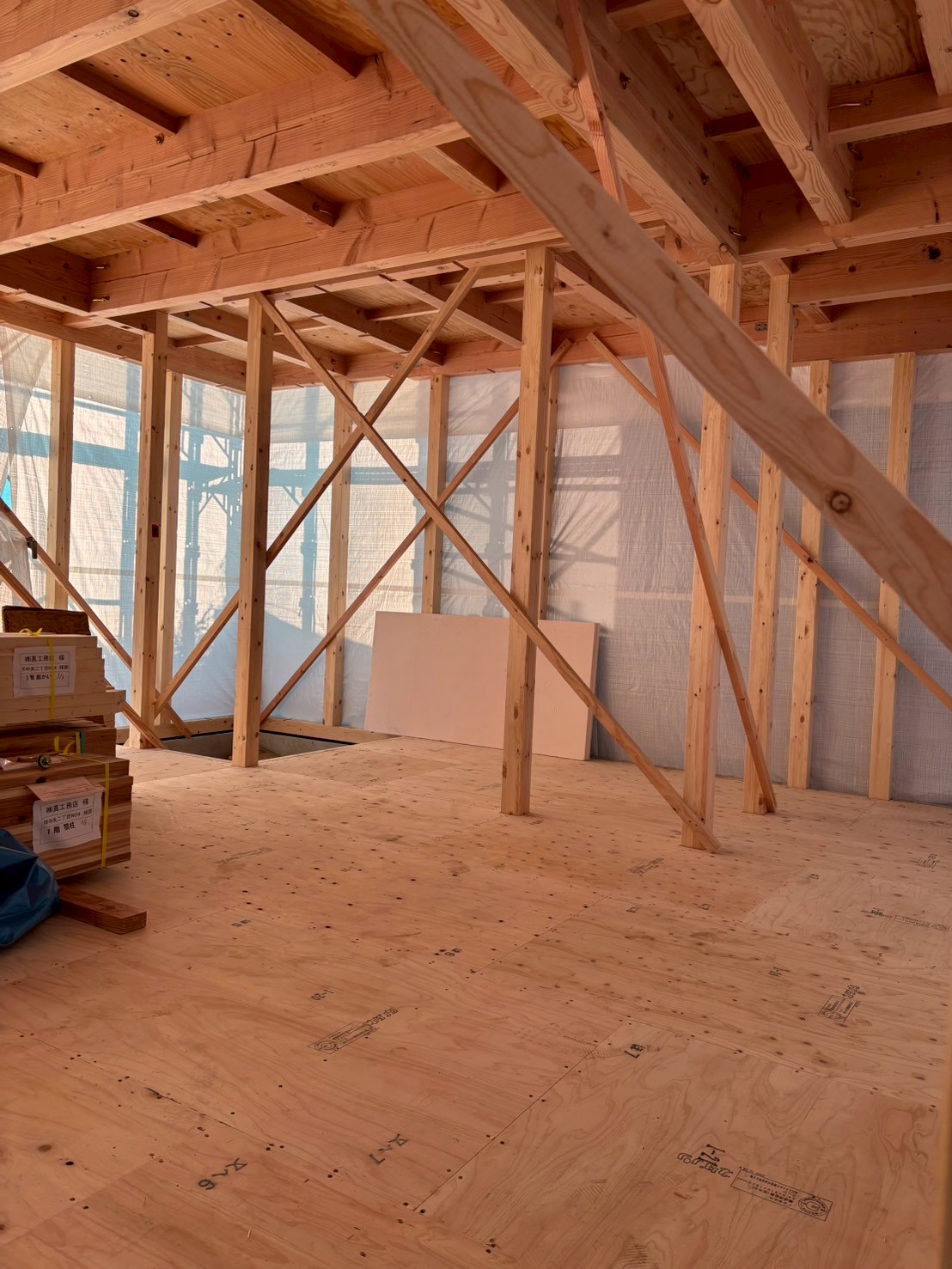 写真：【施工中】伴中央の家２