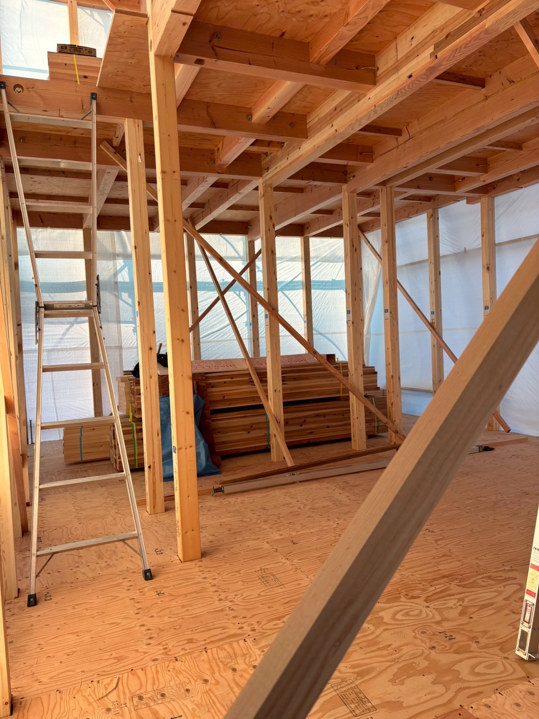 写真：【施工中】伴中央の家１