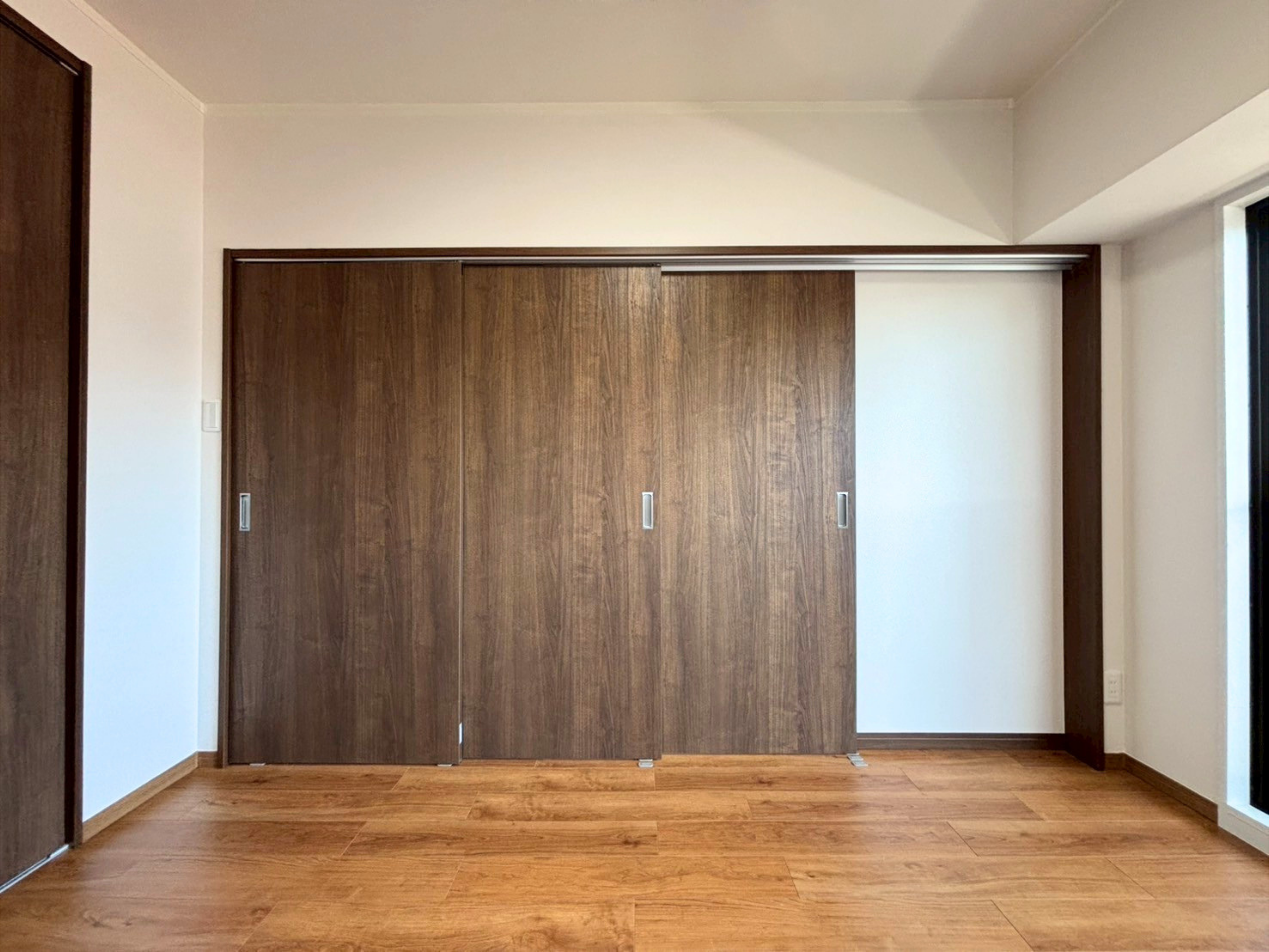 写真：楽々園のマンション